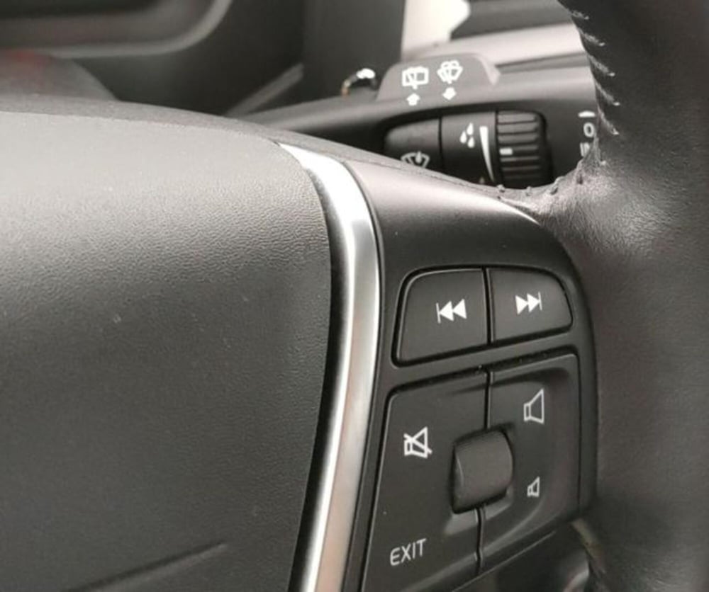 Volvo V40 usata a Modena (16)