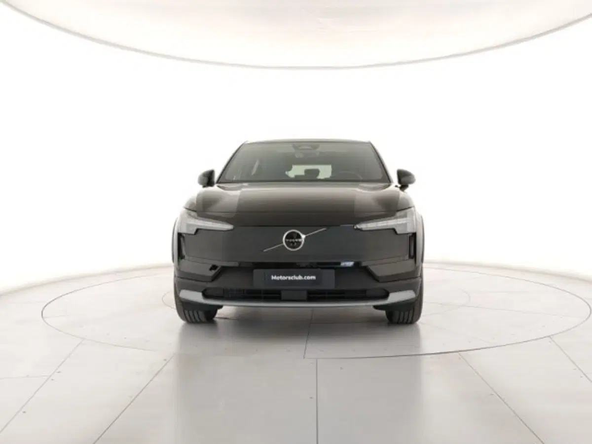 Volvo EX30 Cross Country nuova a Modena (7)