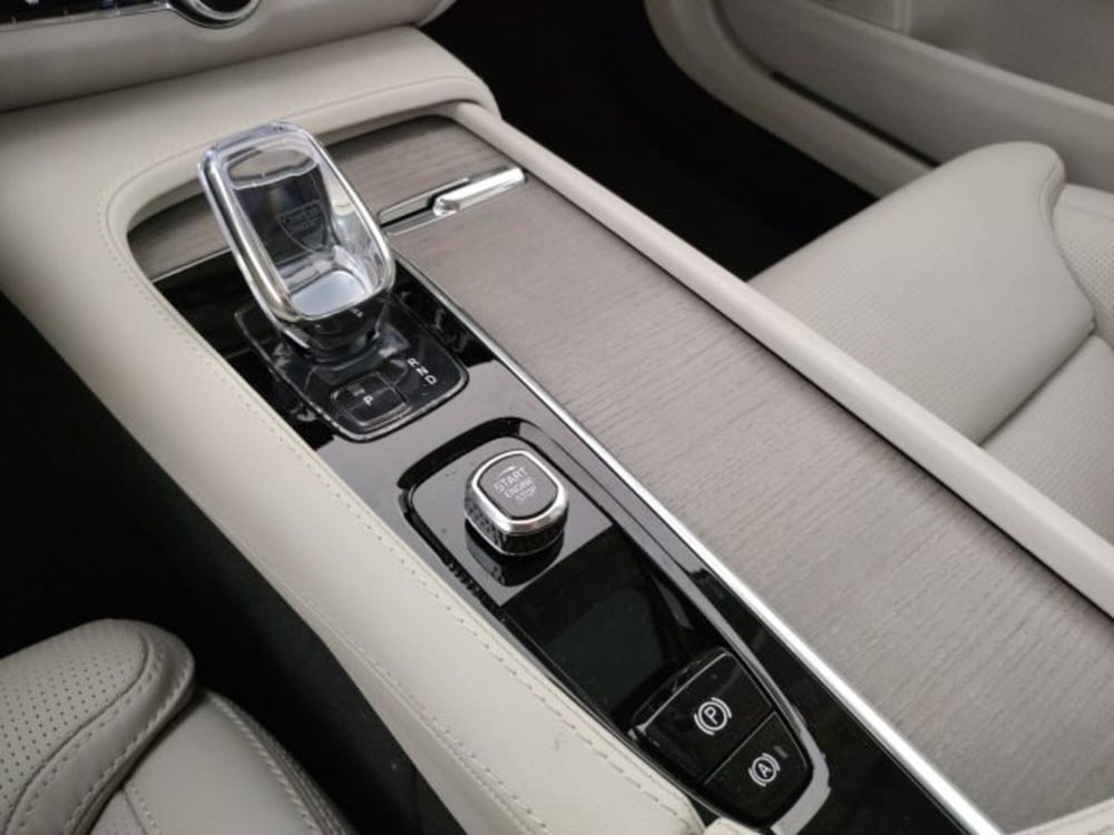 Volvo V90 Cross Country nuova a Modena (15)
