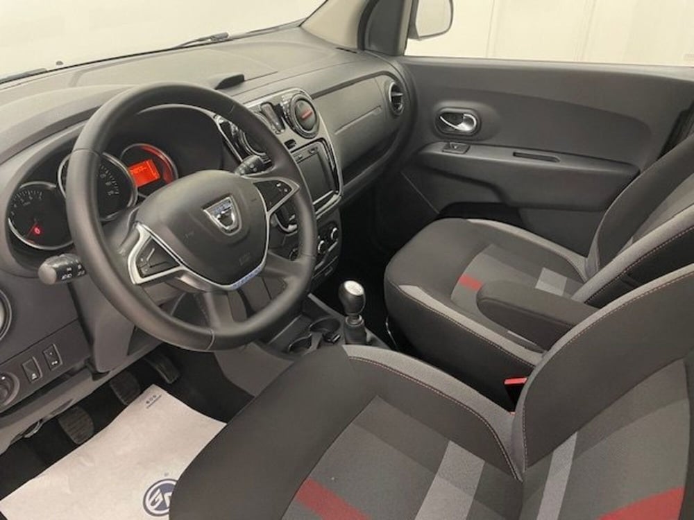 Dacia Lodgy usata a Alessandria (10)