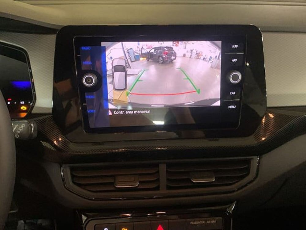 Volkswagen T-Cross nuova a Vicenza (12)