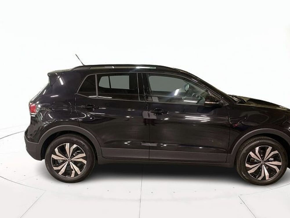 Volkswagen T-Cross nuova a Vicenza (3)
