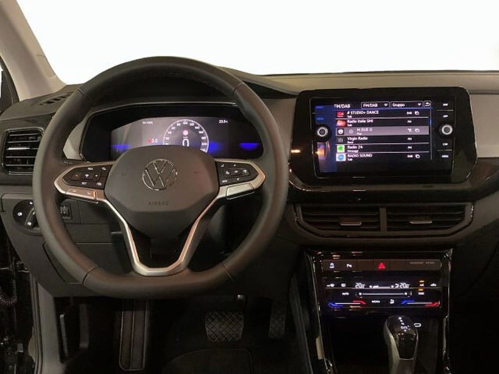 Volkswagen T-Cross nuova a Vicenza (6)