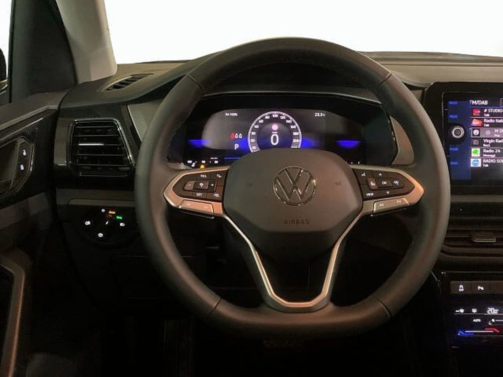 Volkswagen T-Cross nuova a Vicenza (7)
