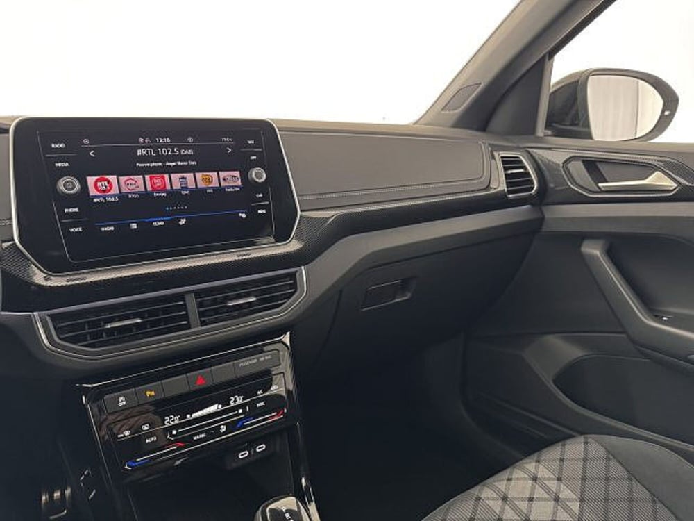 Volkswagen T-Cross nuova a Vicenza (20)