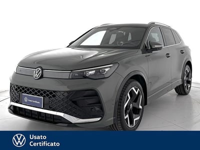 Volkswagen Tiguan 2.0 tdi R-Line 150cv dsg del 2024 usata a Vicenza