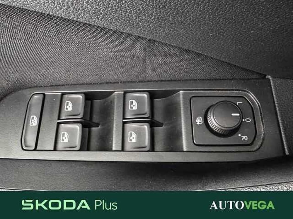 Skoda Kamiq usata a Vicenza (11)