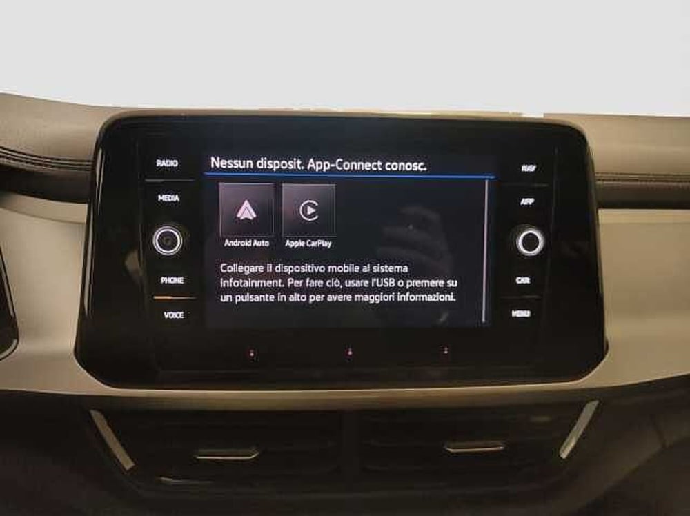 Volkswagen T-Roc nuova a Como (10)