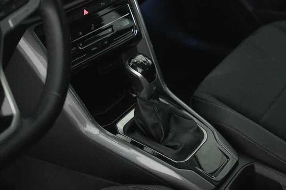 Volkswagen T-Roc usata a Como (11)