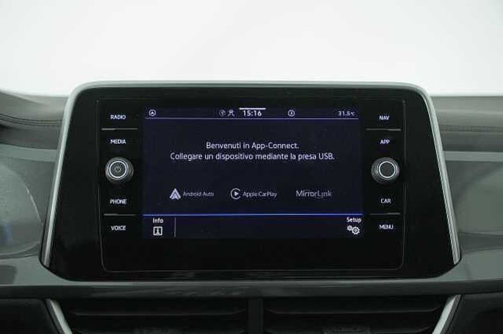 Volkswagen T-Roc usata a Como (14)