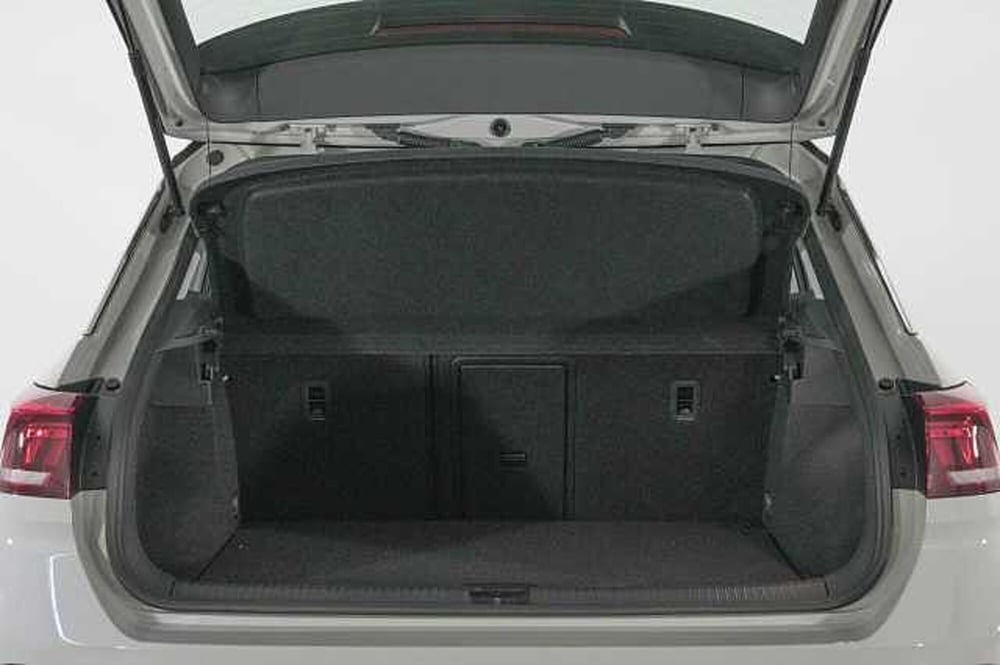Volkswagen T-Roc usata a Como (19)