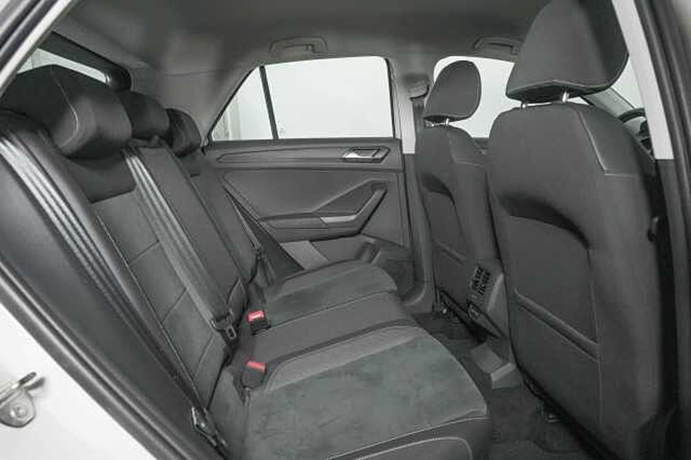 Volkswagen T-Roc usata a Como (6)