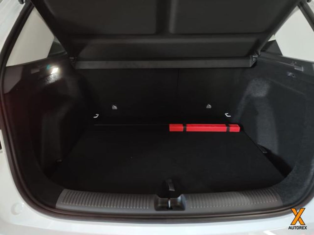 Mg ZS nuova a Varese (11)