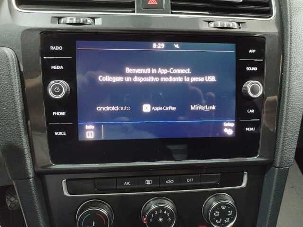 Volkswagen Golf usata a Lecce (11)