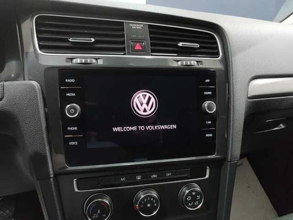 Volkswagen Golf usata a Lecce (9)