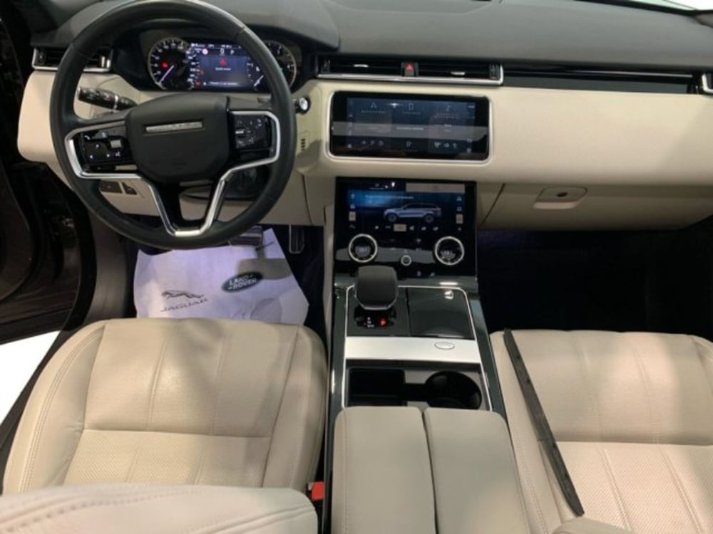 Land Rover Range Rover Velar usata a Livorno (4)