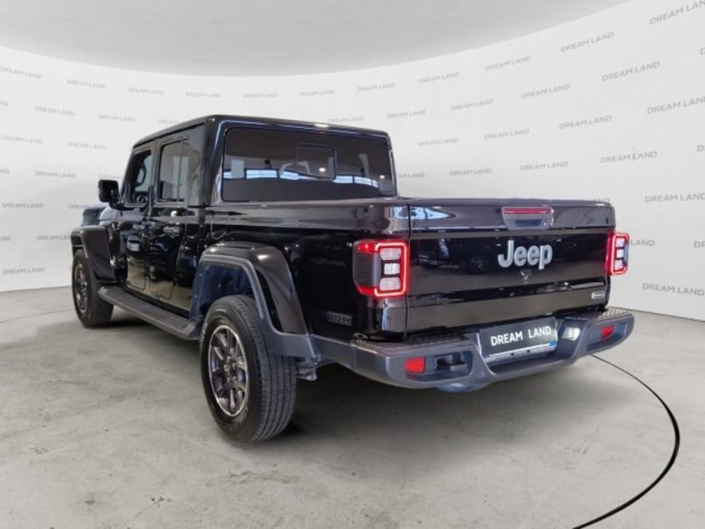 Jeep Gladiator usata a Livorno (4)