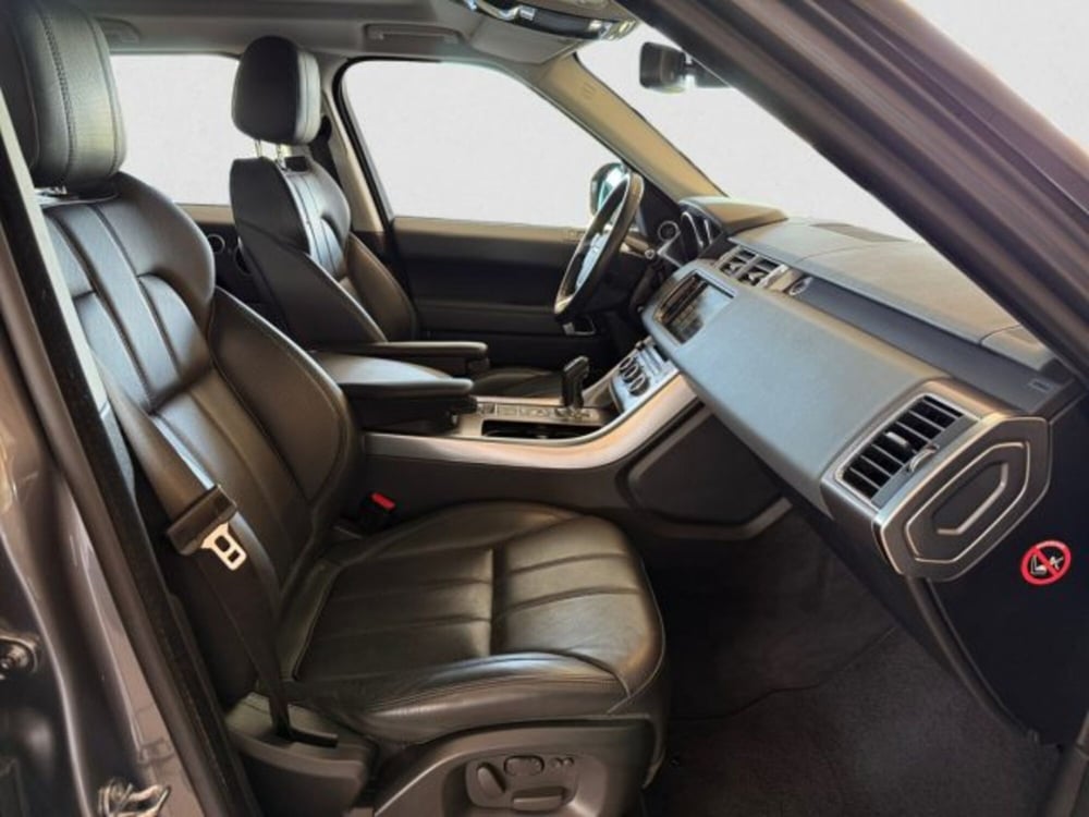 Land Rover Range Rover Sport usata a Livorno (11)