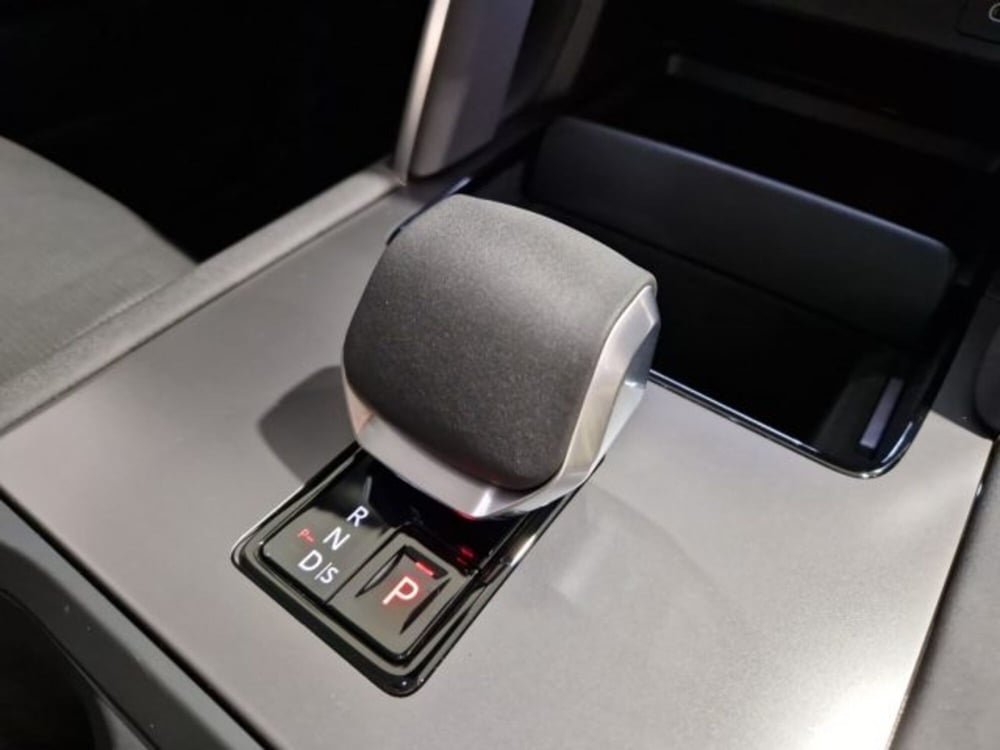 Land Rover Discovery Sport usata a Livorno (19)
