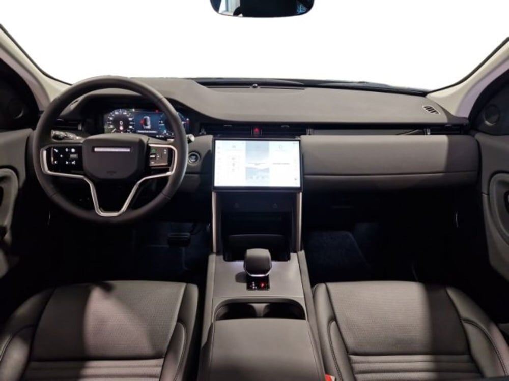 Land Rover Discovery Sport usata a Livorno (4)