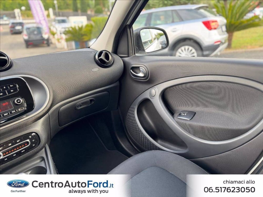 smart forfour usata a Roma (18)