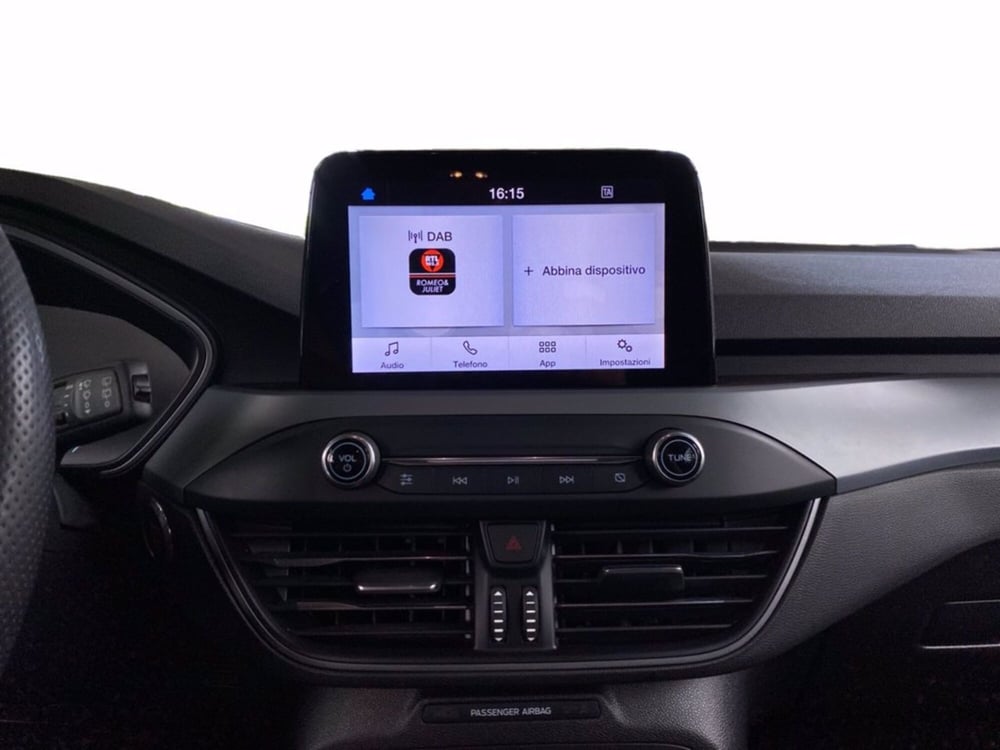 Ford Focus usata a Milano (14)