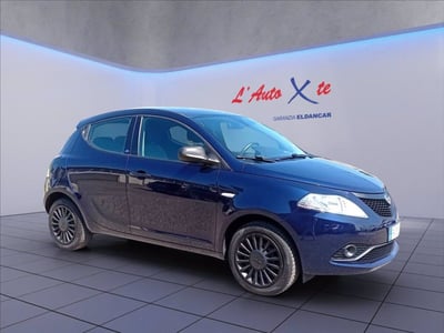Lancia Ypsilon 1.2 69 CV 5 porte GPL Ecochic Elefantino Blu del 2019 usata a Trezzano sul Naviglio