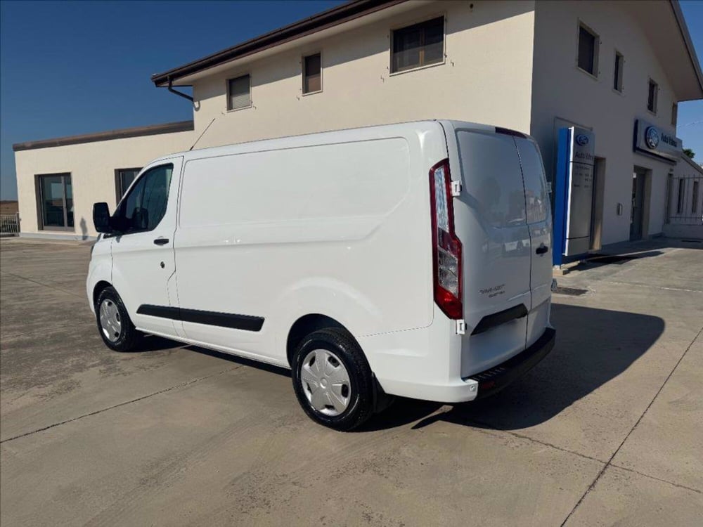 Ford Transit Custom Furgone usata a Matera (5)