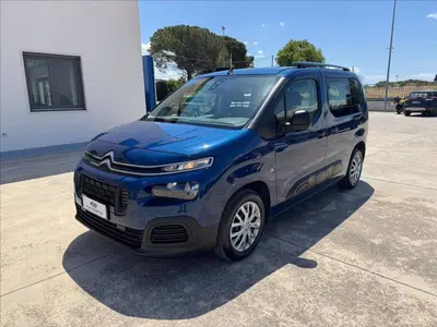 Citroen Berlingo BlueHDi 100 Van DC 5 posti L2 Semivetrato del 2020 usata a Matera