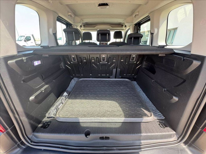 Citroen Berlingo usata a Matera (13)