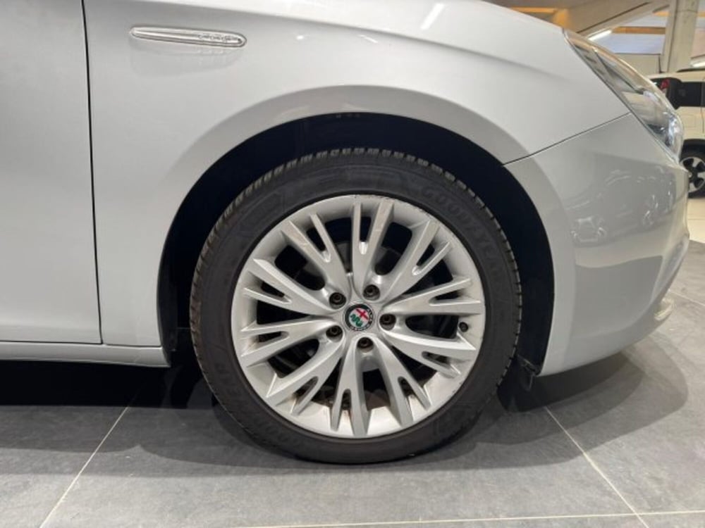 Alfa Romeo Giulietta usata a Biella (4)
