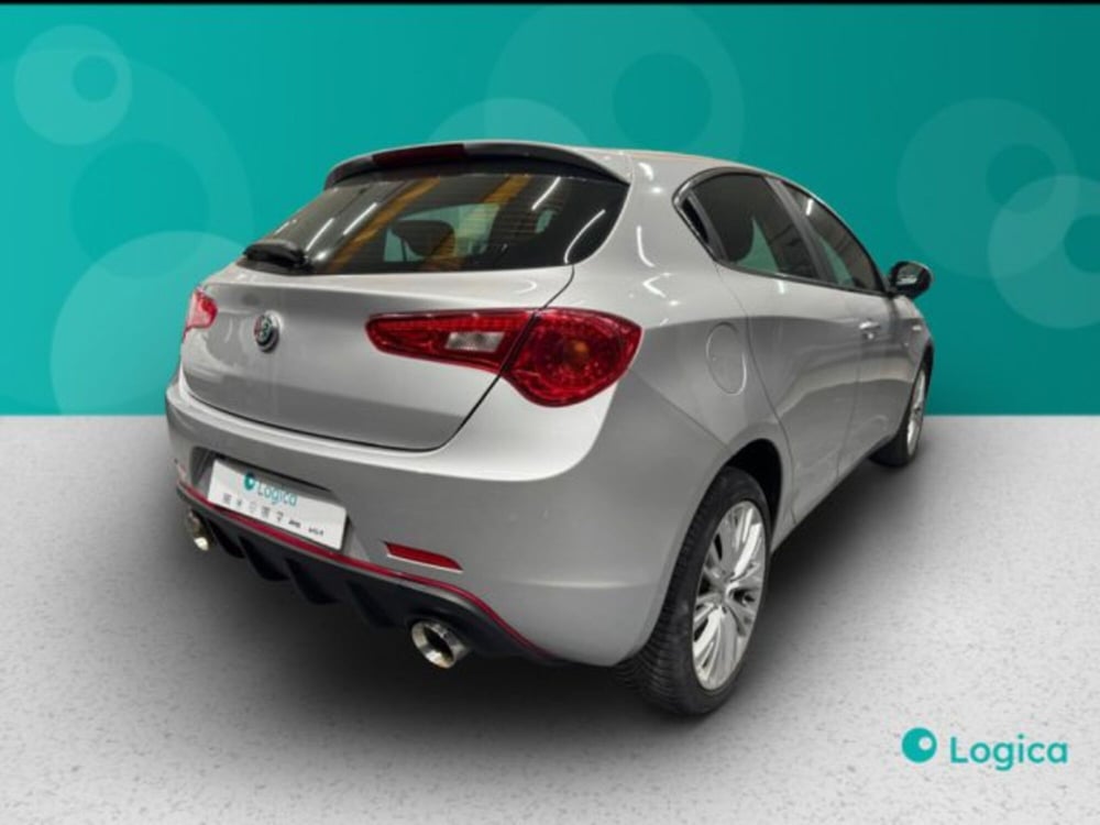 Alfa Romeo Giulietta usata a Biella (8)