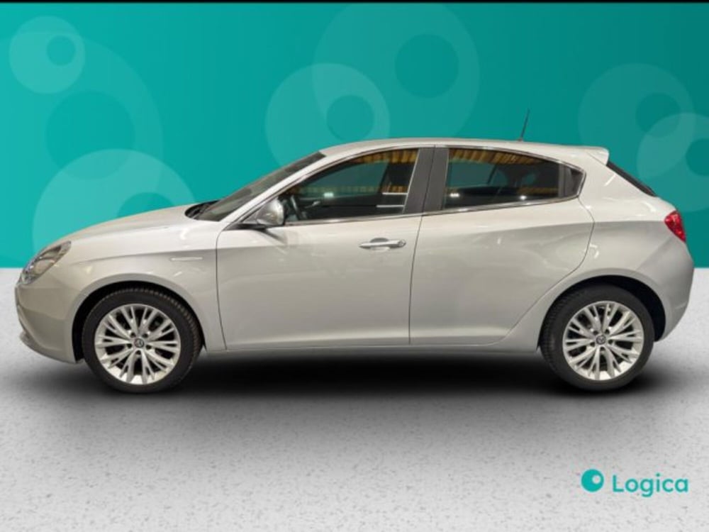 Alfa Romeo Giulietta usata a Biella (9)