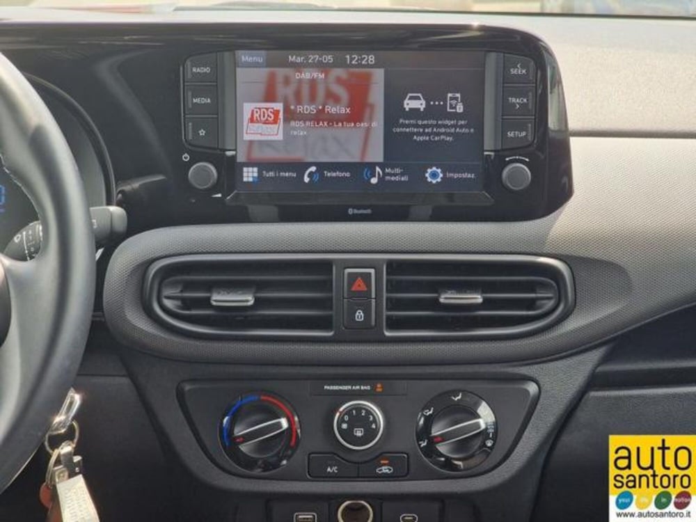 Hyundai i10 nuova a Salerno (18)
