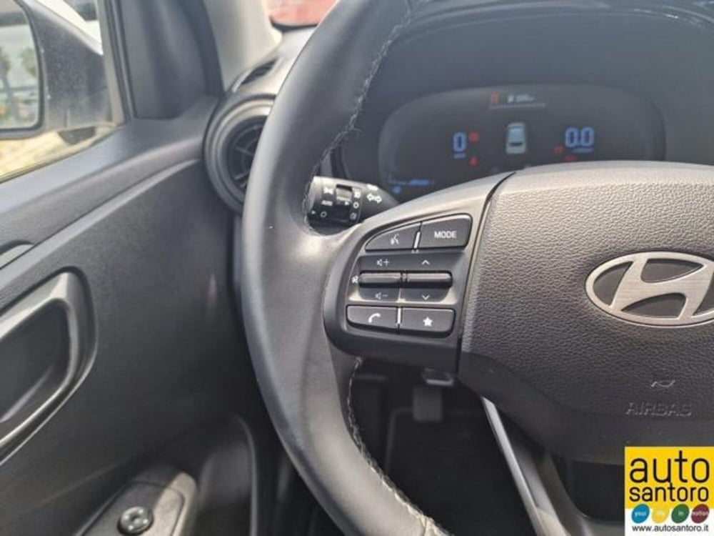 Hyundai i10 nuova a Salerno (20)