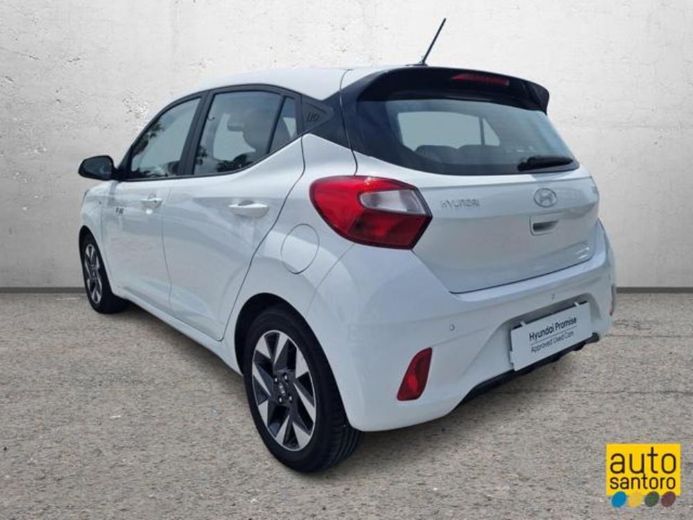 Hyundai i10 nuova a Salerno (4)
