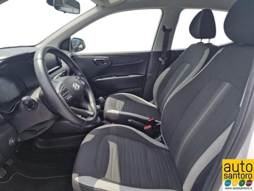 Hyundai i10 nuova a Salerno (9)