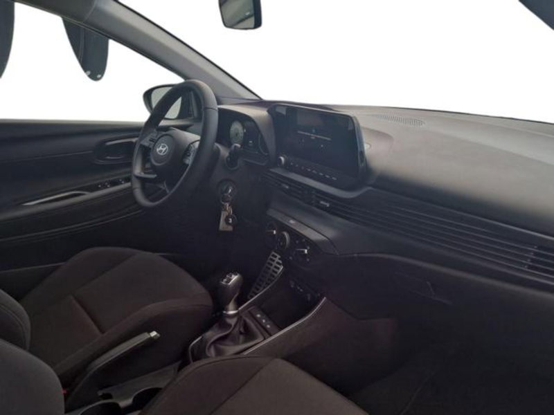 Hyundai Bayon nuova a Salerno (13)