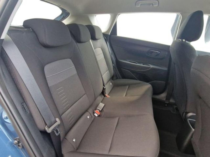 Hyundai Bayon nuova a Salerno (14)