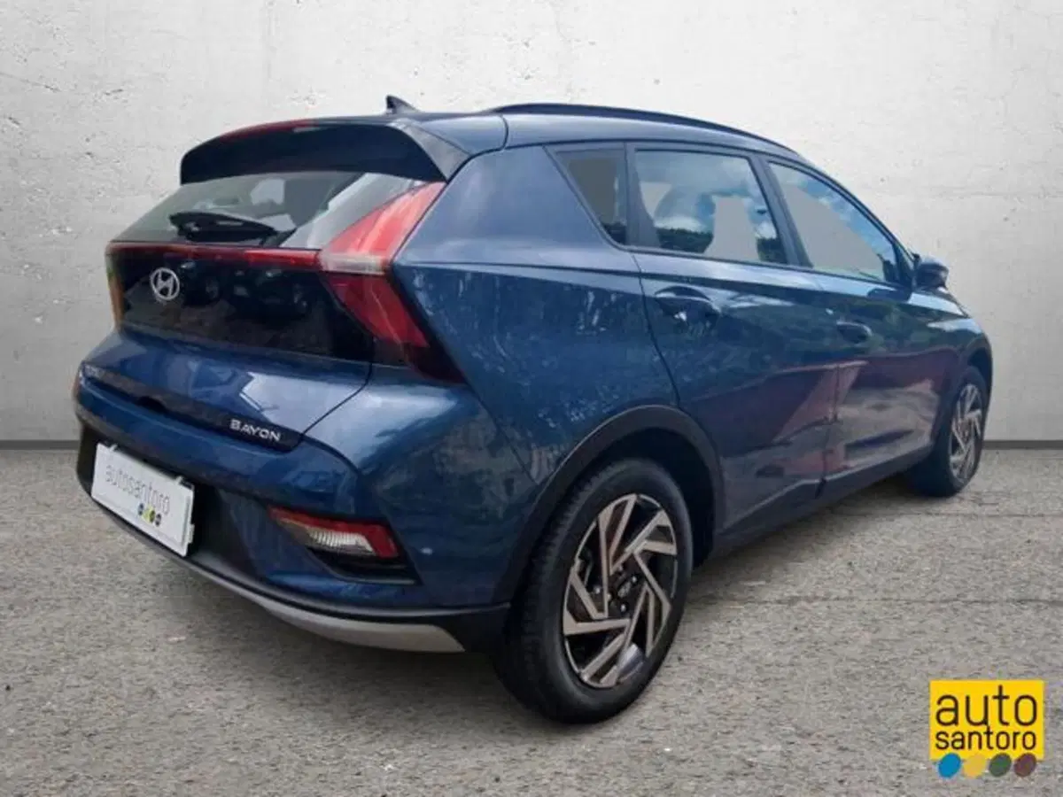 Hyundai Bayon nuova a Salerno (3)