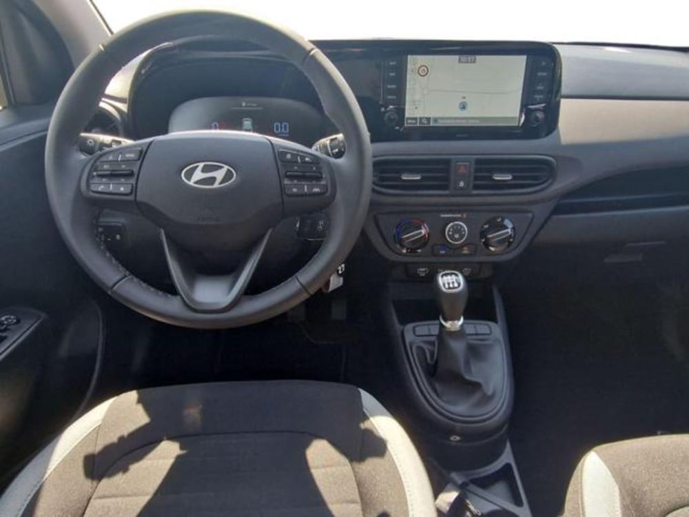 Hyundai i10 nuova a Salerno (10)