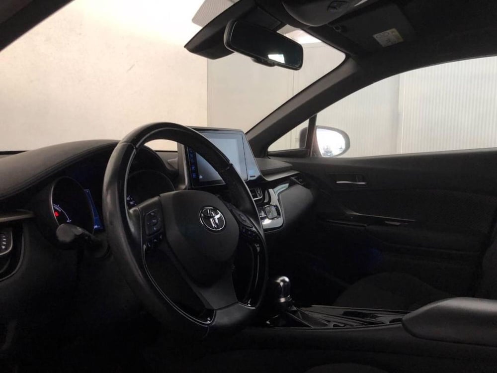 Toyota Toyota C-HR usata a Torino (10)