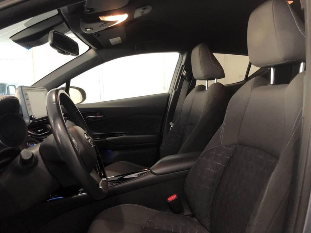 Toyota Toyota C-HR usata a Torino (11)