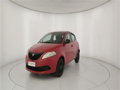 Lancia Ypsilon 1.2 69 CV 5 porte GPL Ecochic Elefantino Blu del 2019 usata a Bari