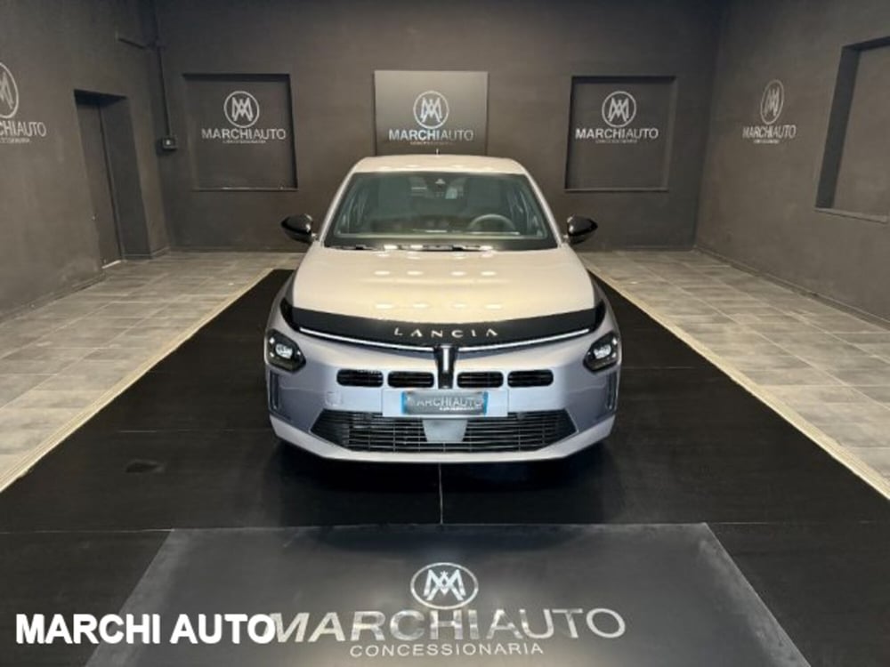 Lancia Ypsilon usata a Perugia (2)