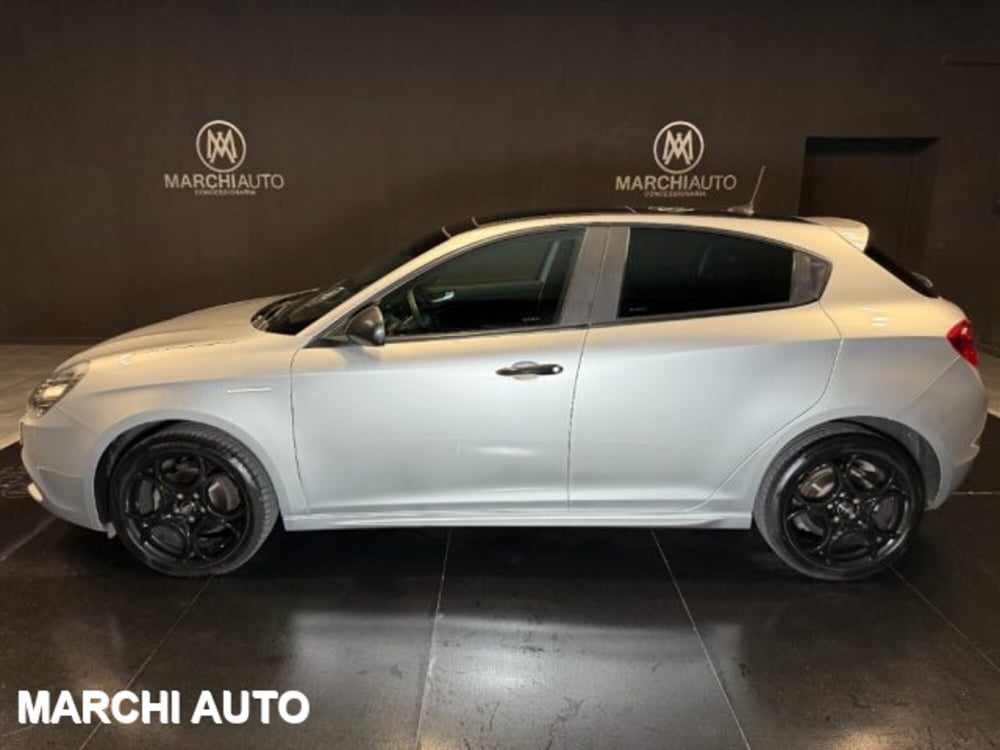 Alfa Romeo Giulietta usata a Perugia (8)