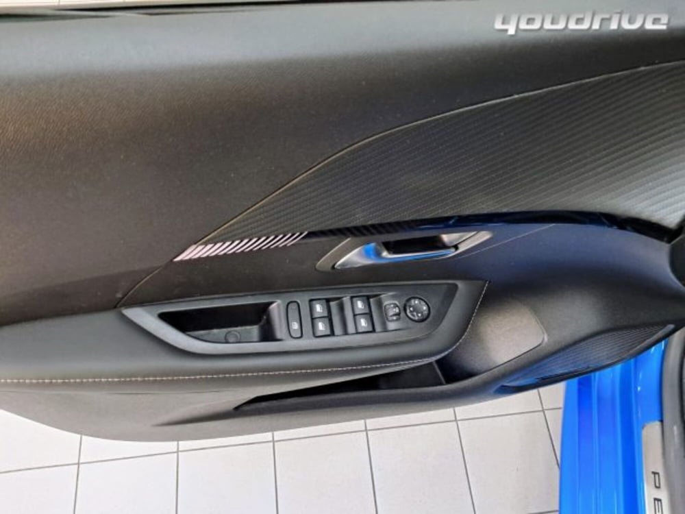Peugeot 208 usata a Napoli (17)