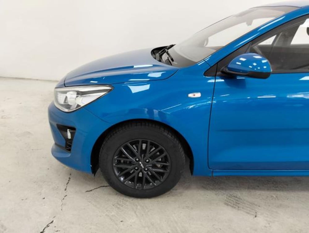 Kia Rio usata a Como (9)