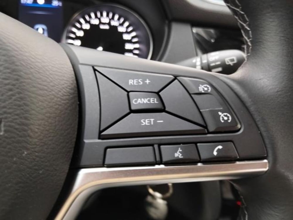 Nissan Qashqai usata a Como (11)