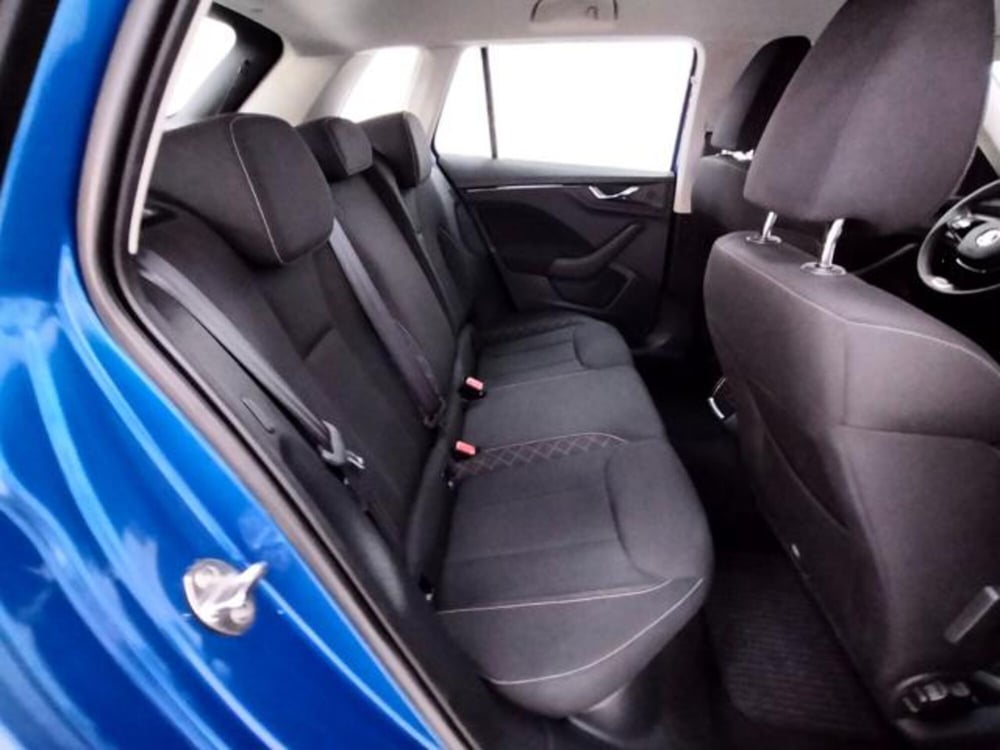Skoda Kamiq usata a Como (5)